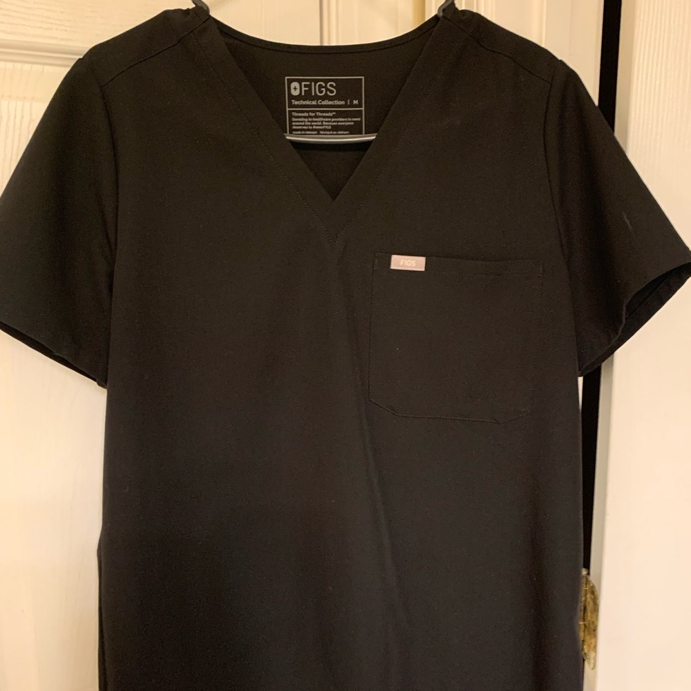 Figs Black Short Sleeve Tee Classic Crew Neck